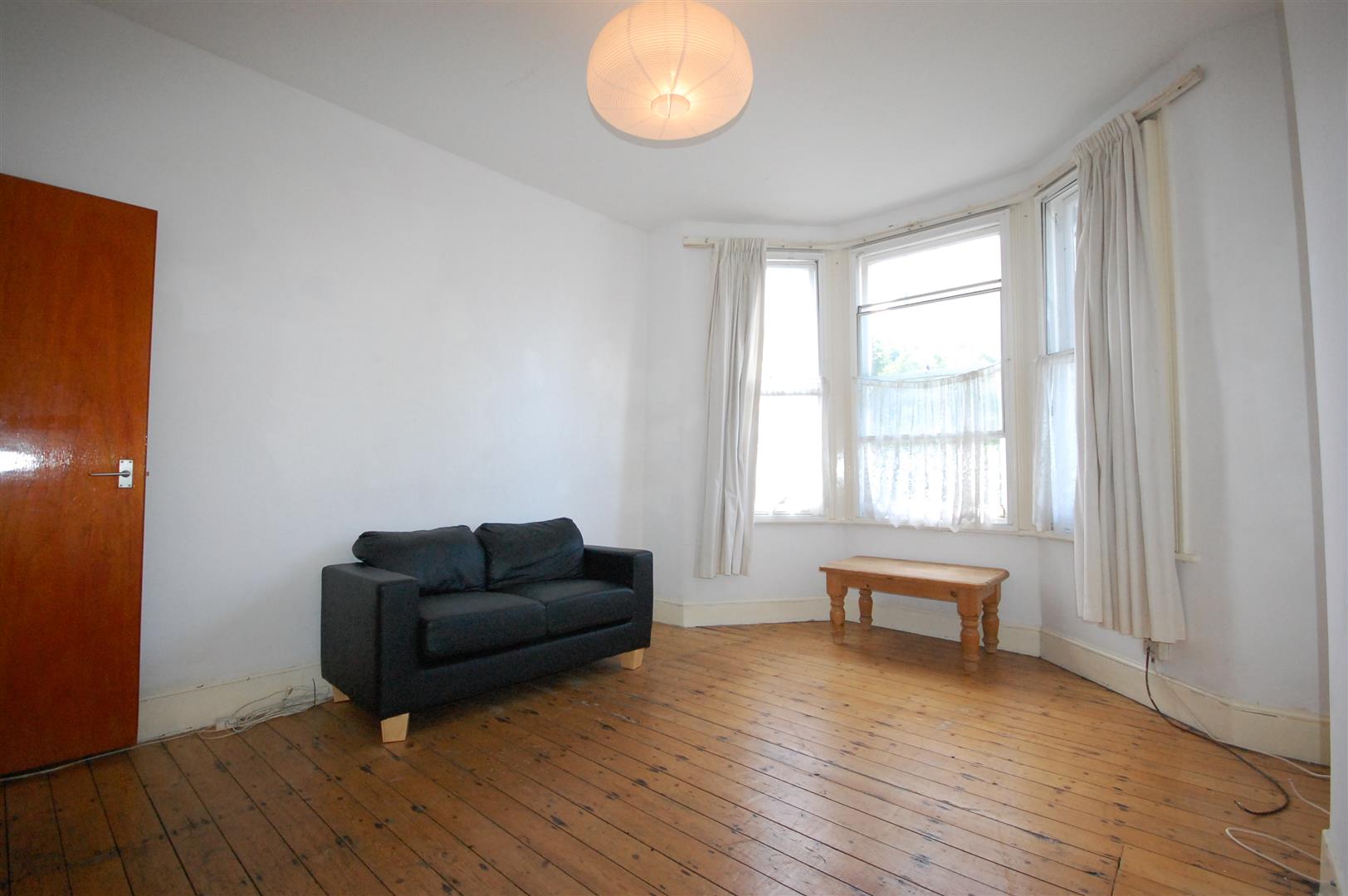 Warwick Gardens, Harringay, London